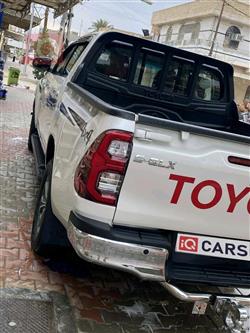 تويوتا هايلوكس